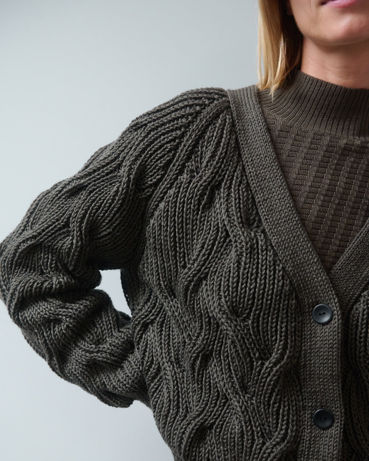 Nemunas Merino Wool Cardigan (Nettle)