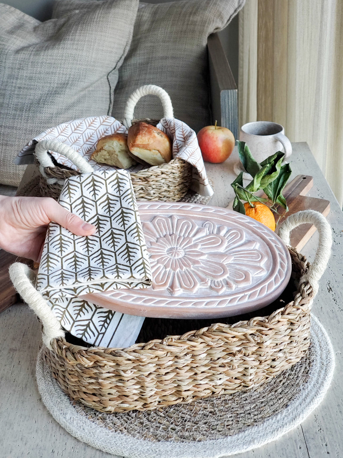Bread Warmer & Basket (Flower)