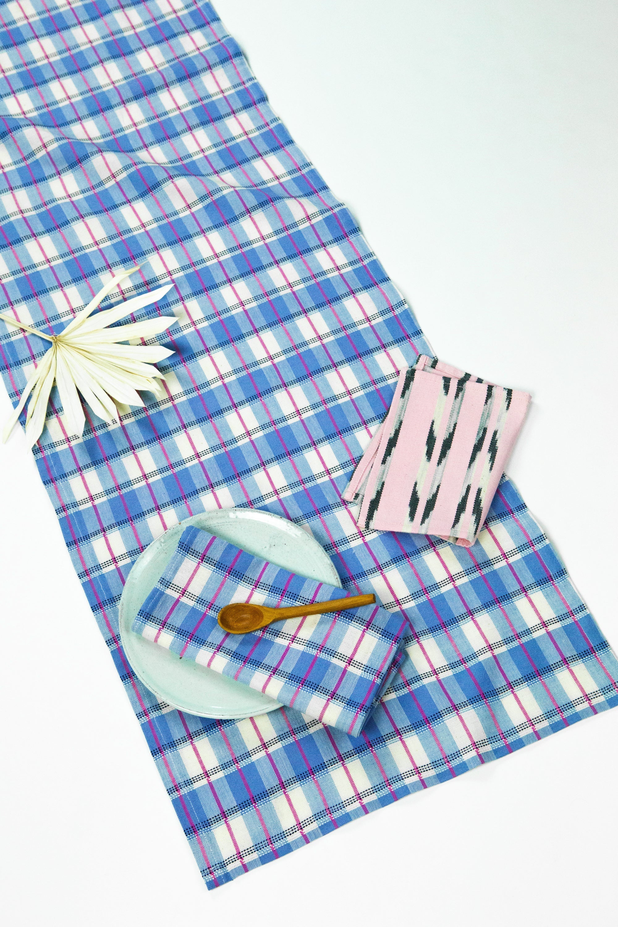 San Andres Gingham Table Runner (Blue & White)