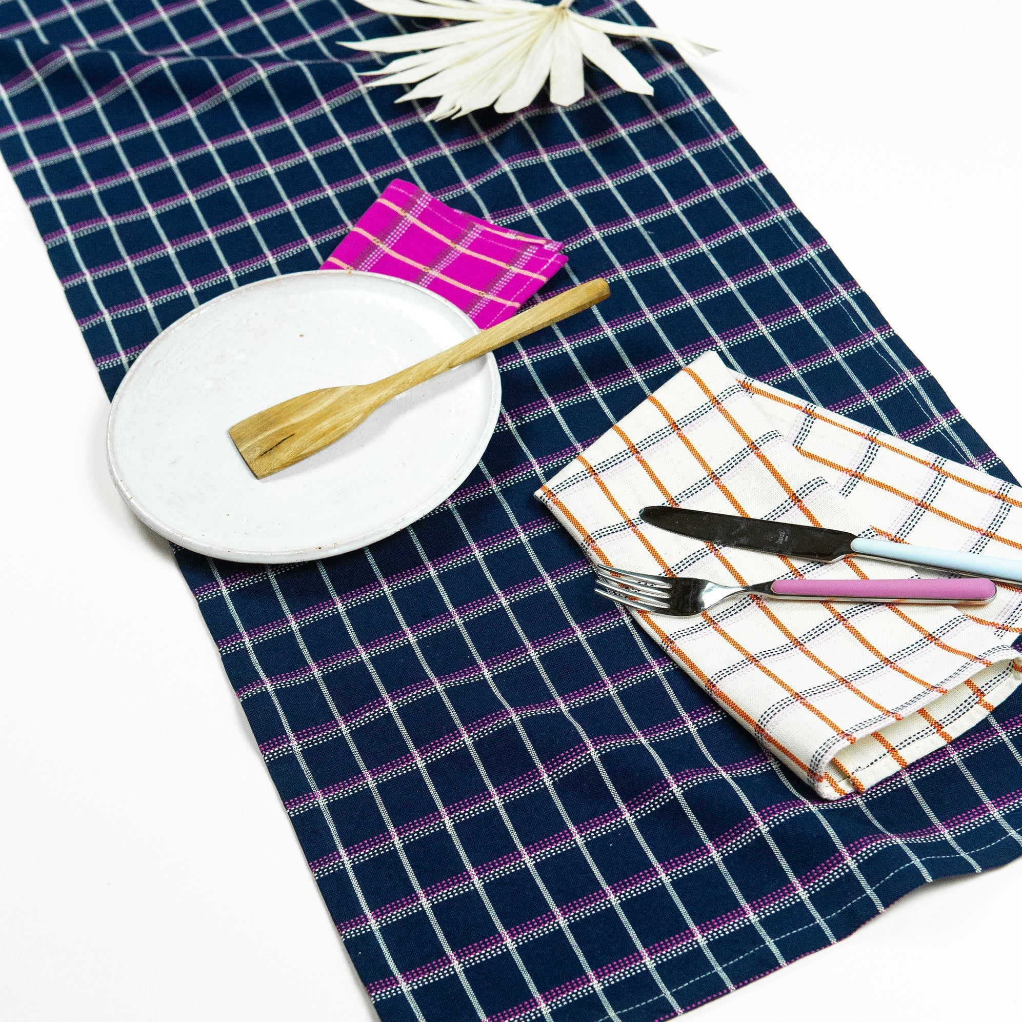 San Lucas Plaid Table Runner (Navy)