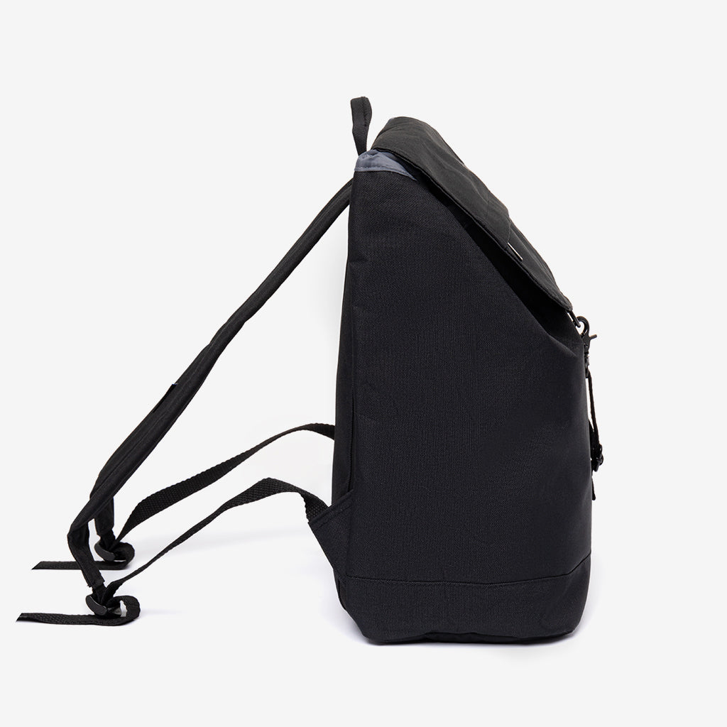 Kaut Backpack (Black)