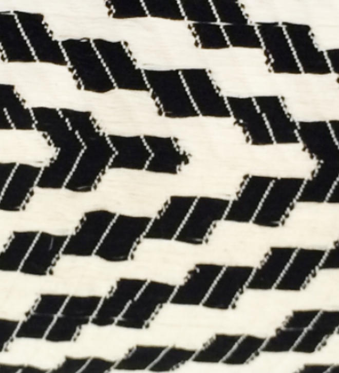 Almolonga Zig Zag Pillow (Black & White)