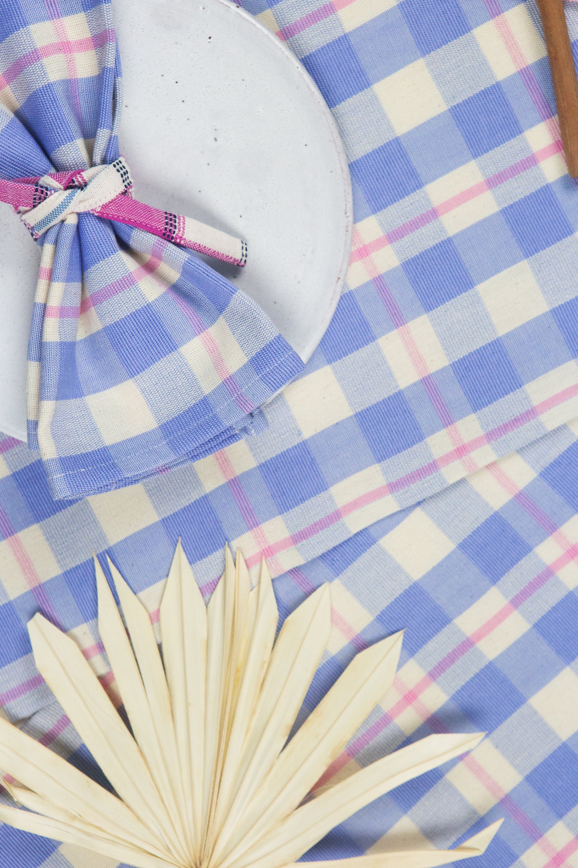 Abigail Plaid Dinner Napkin (Blue & Pink)