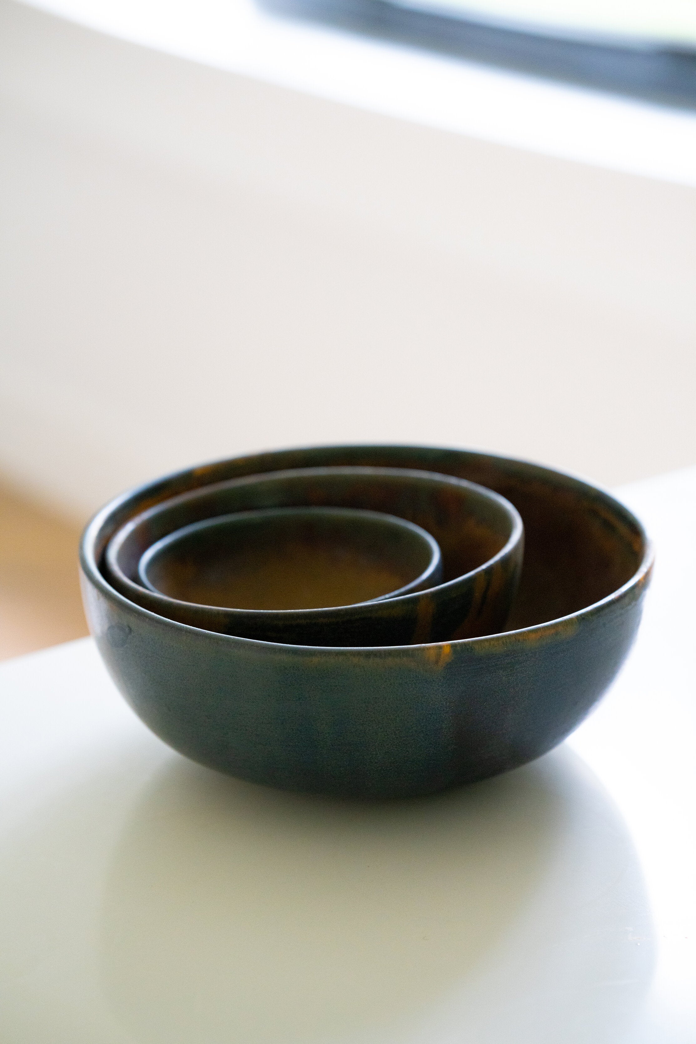 Stoneware Salad Serving Bowl (Rust)