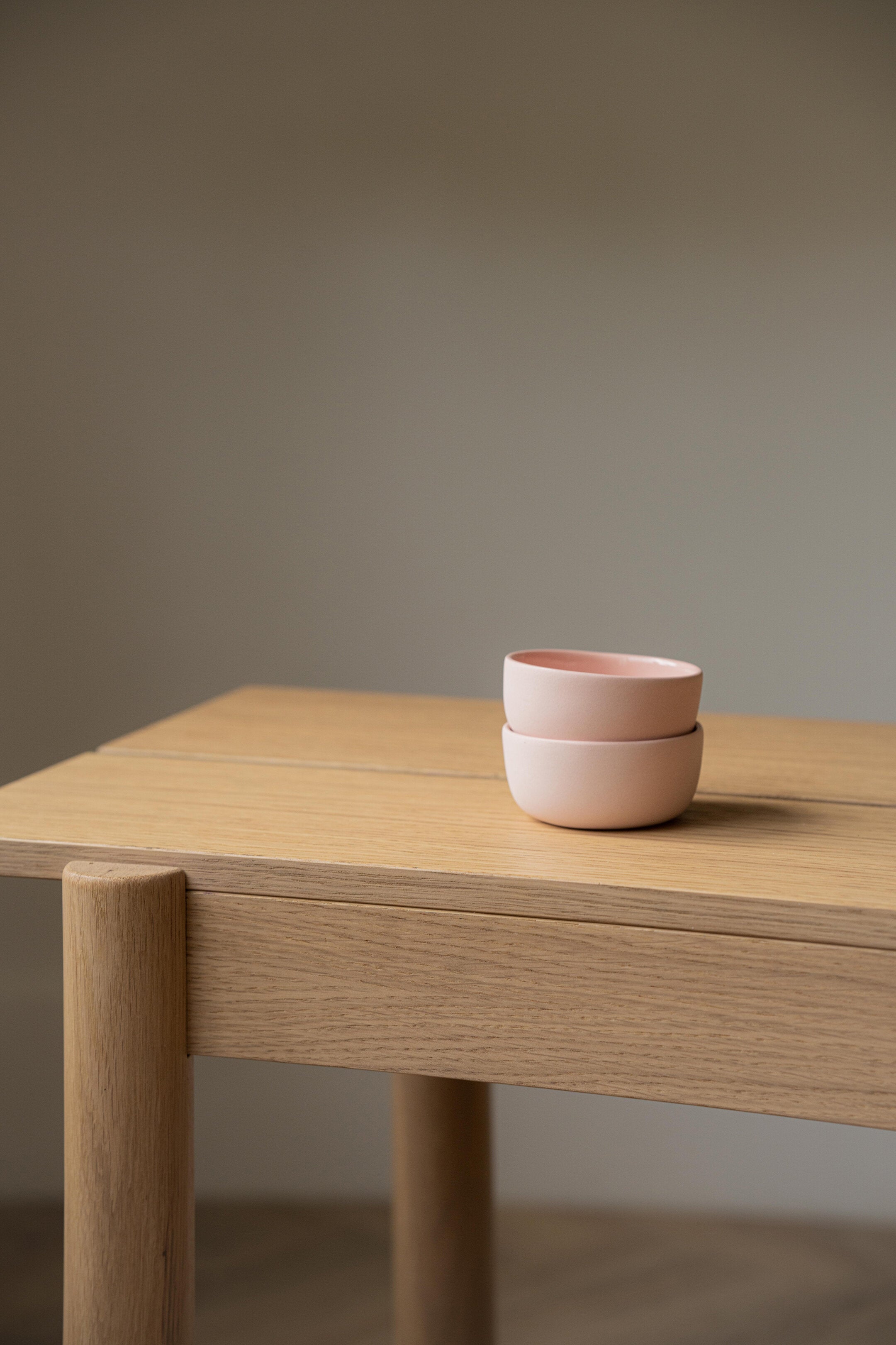 Porcelain Pinch Bowl (Powder Pink)