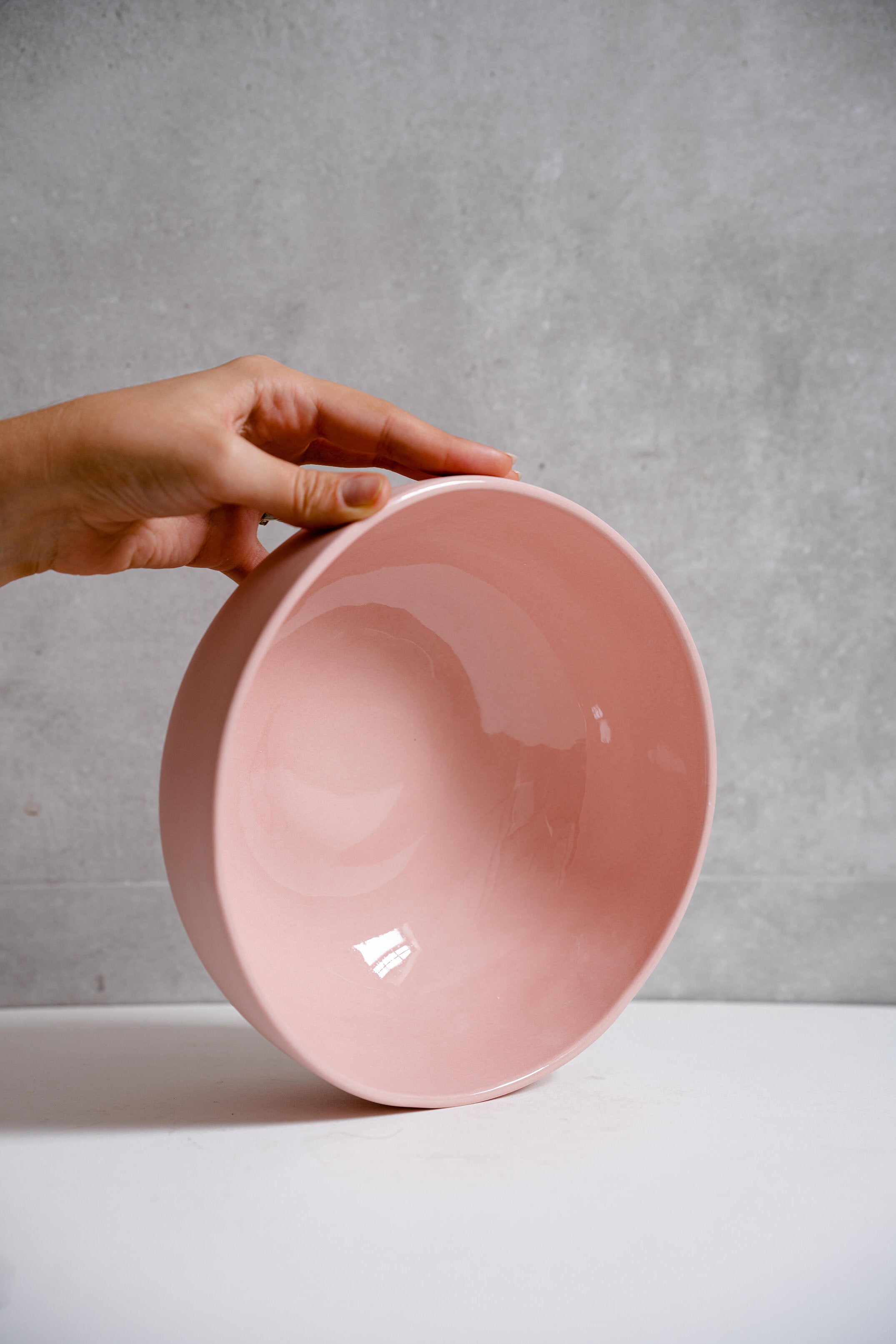 Porcelain Salad Serving Bowl (Powder Pink)