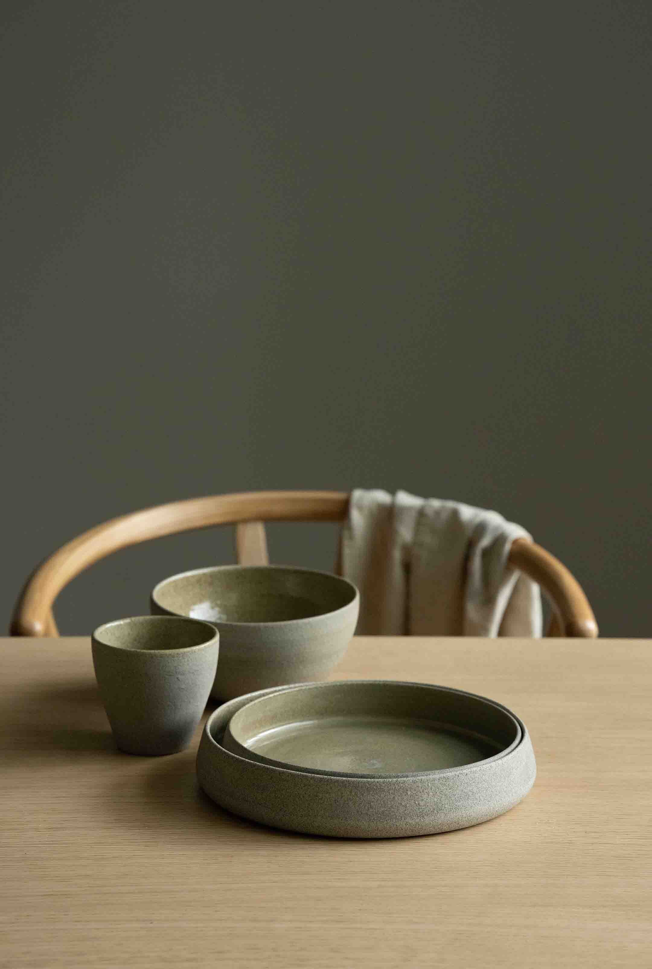 Stoneware Dinner Set (Concrete)