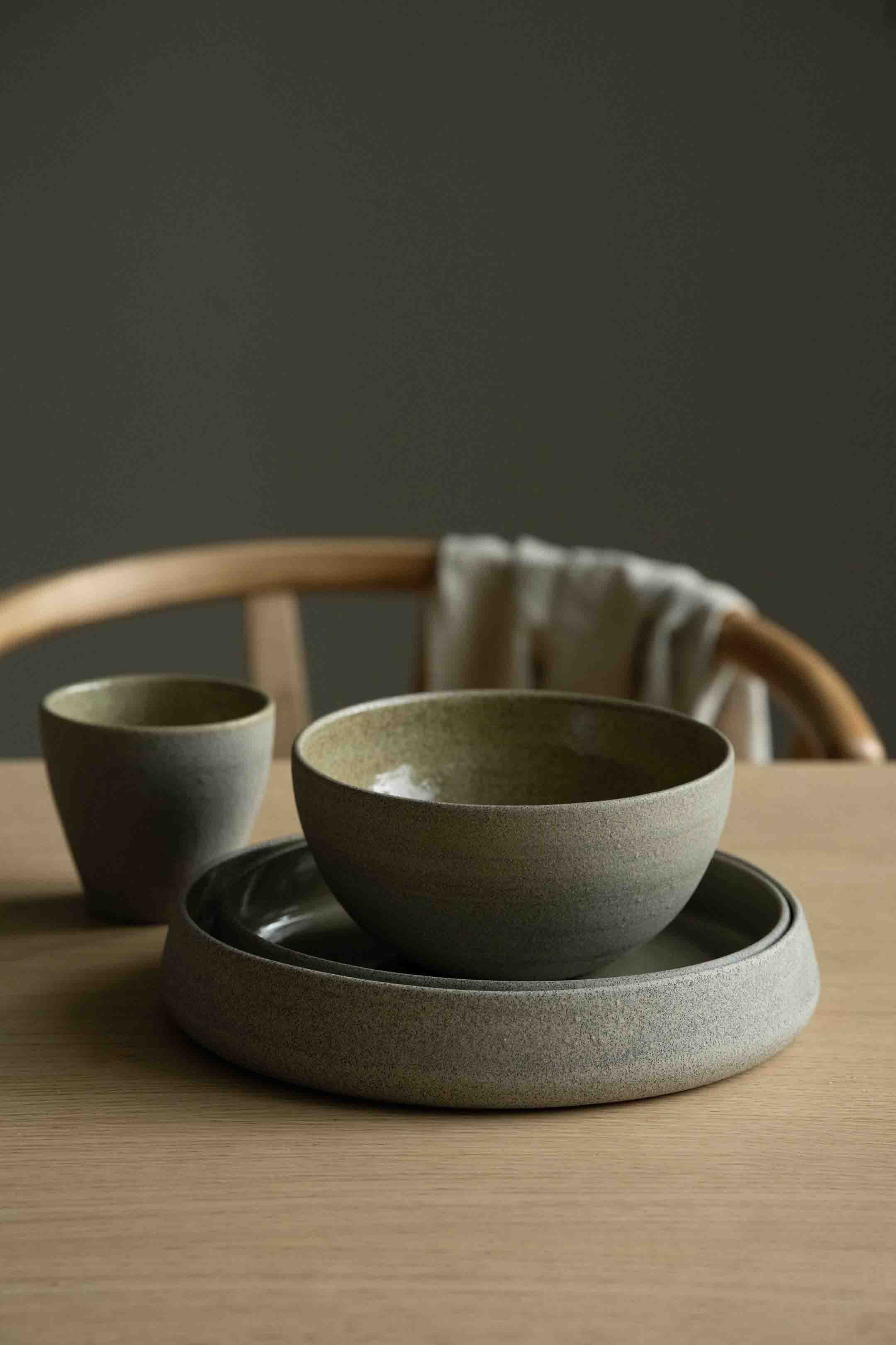 Stoneware Dinner Set (Concrete)