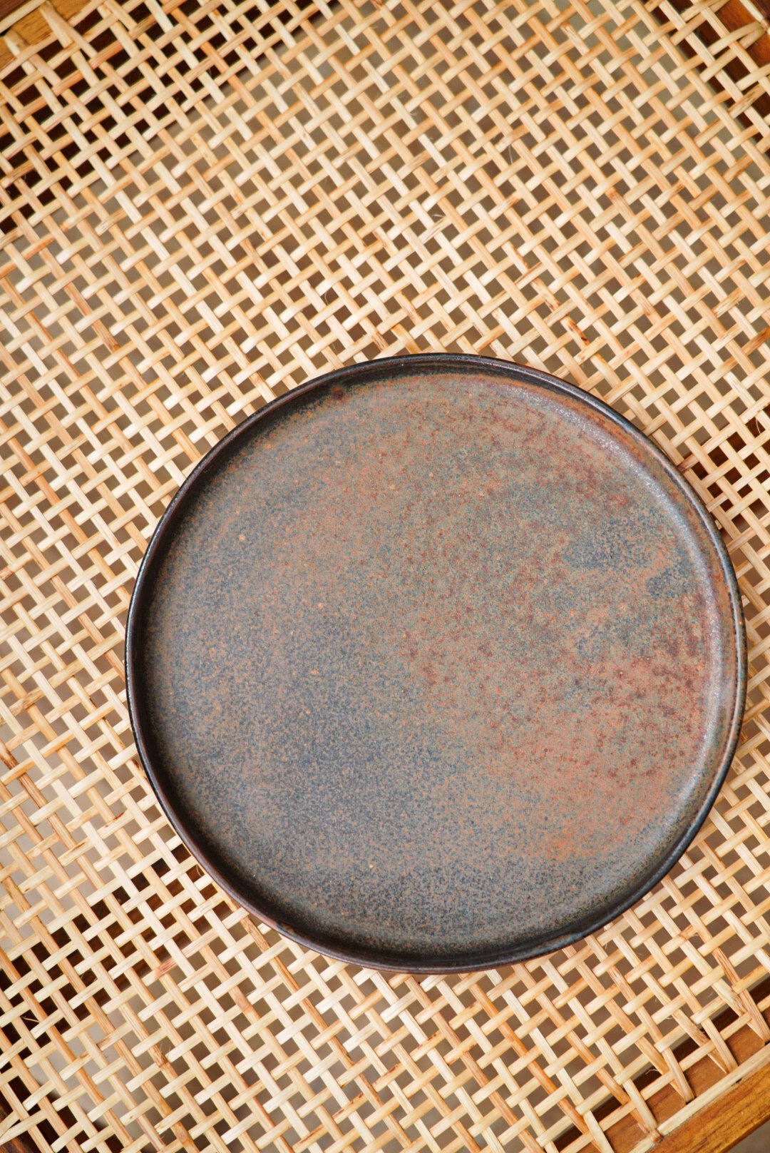 Stoneware Dinner Plates (Rust)