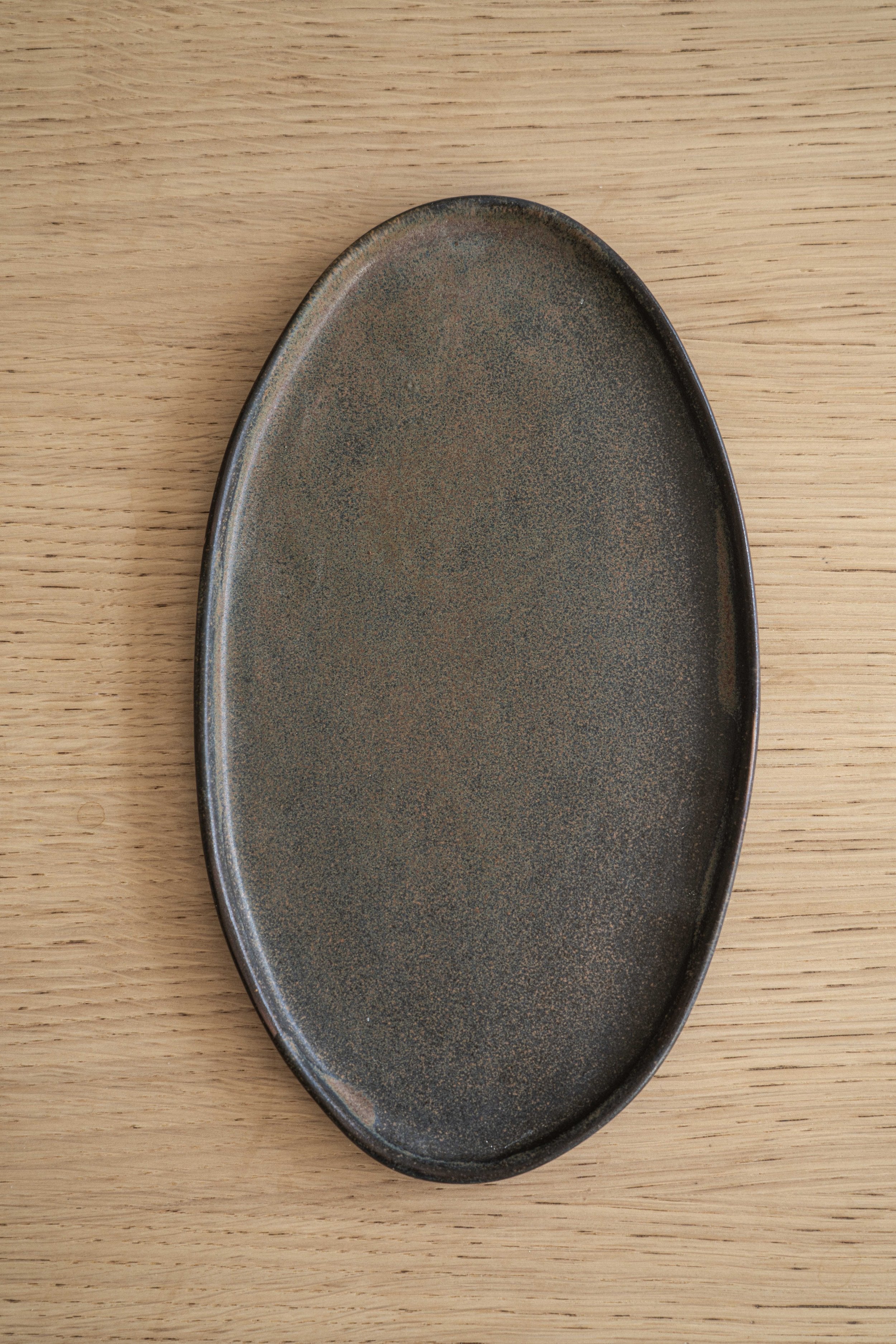 Stoneware Oval Serving Platter (Rust)