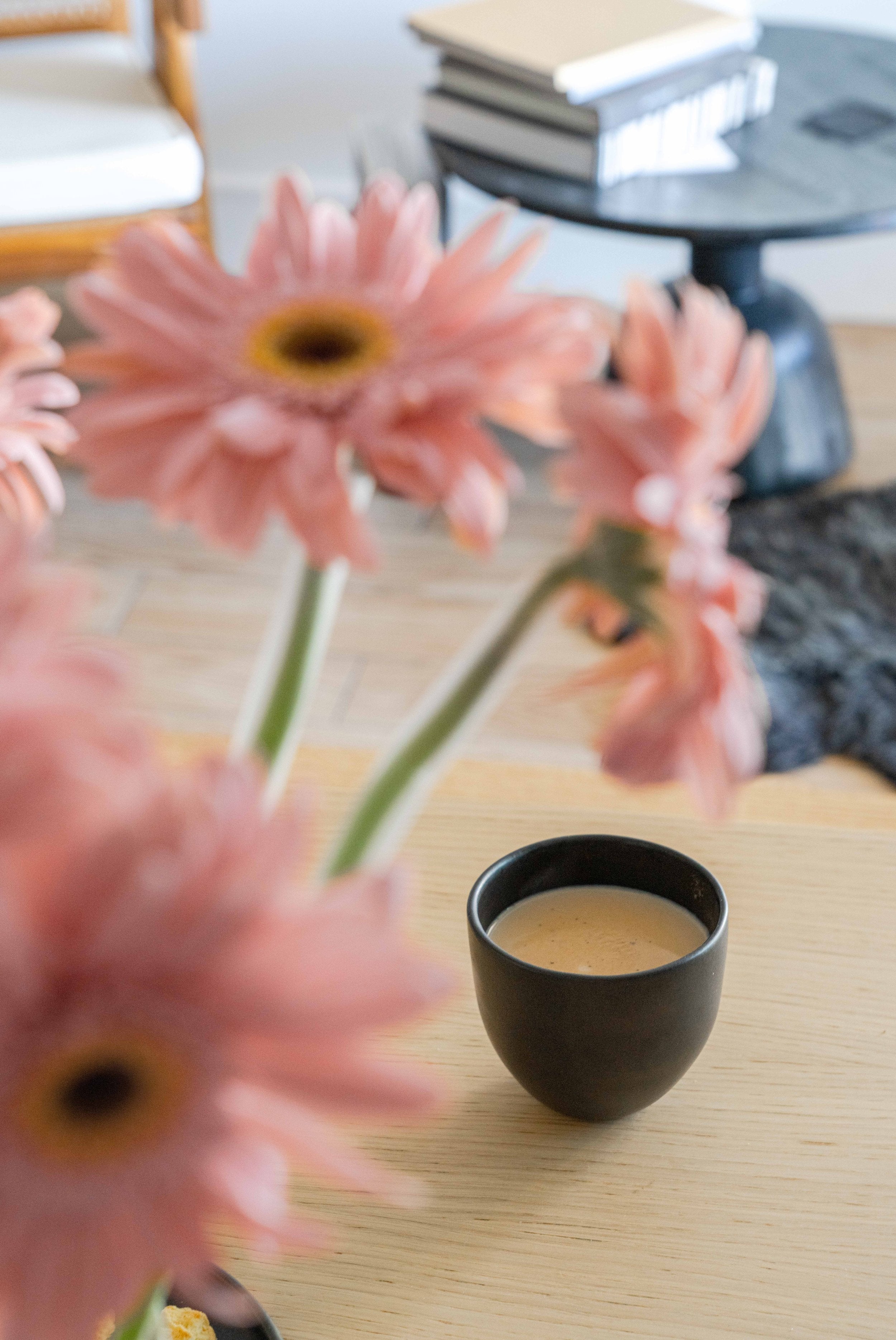 Matte Stoneware Coffee Cup (Black)