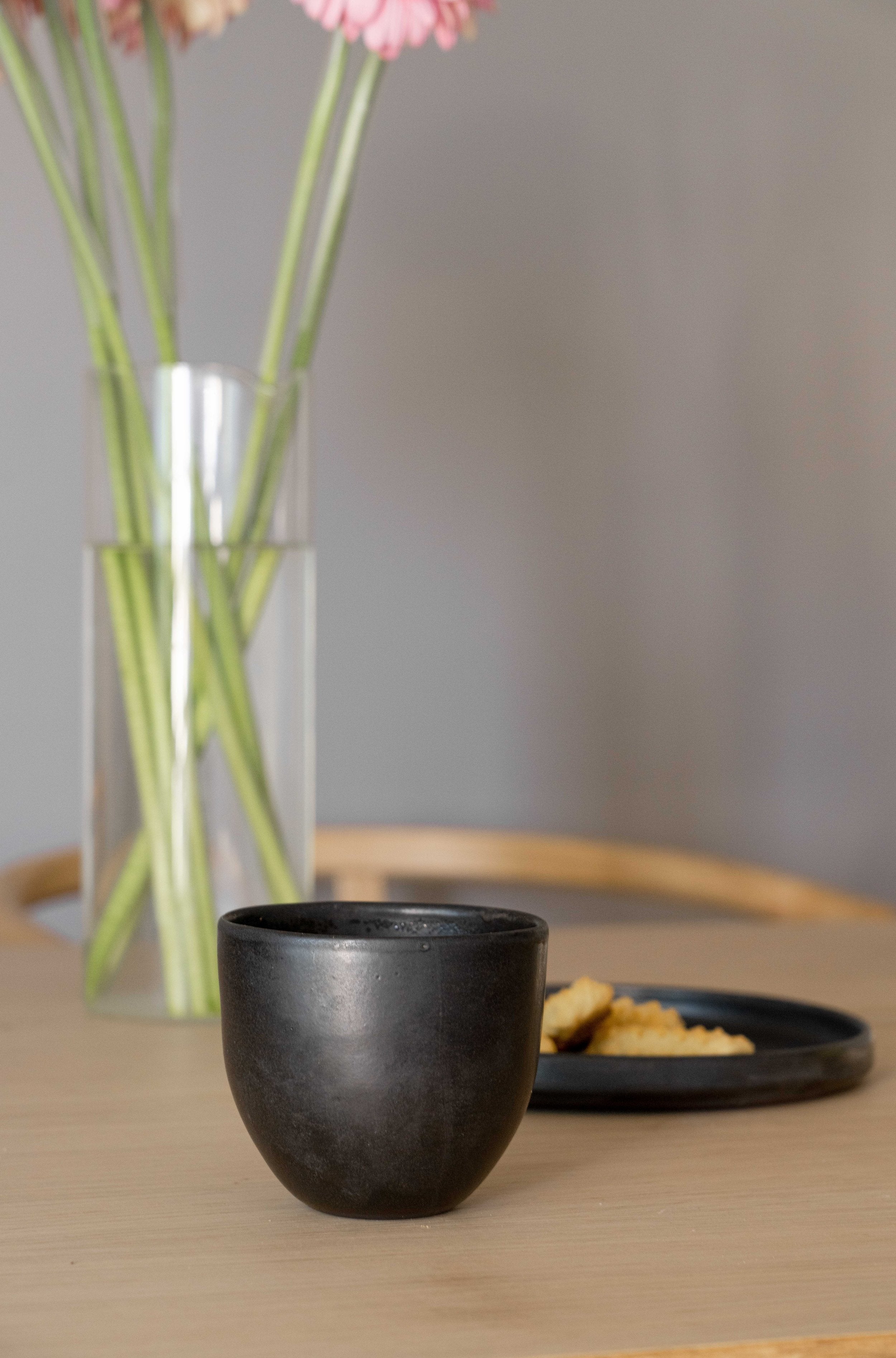 Matte Stoneware Coffee Cup (Black)