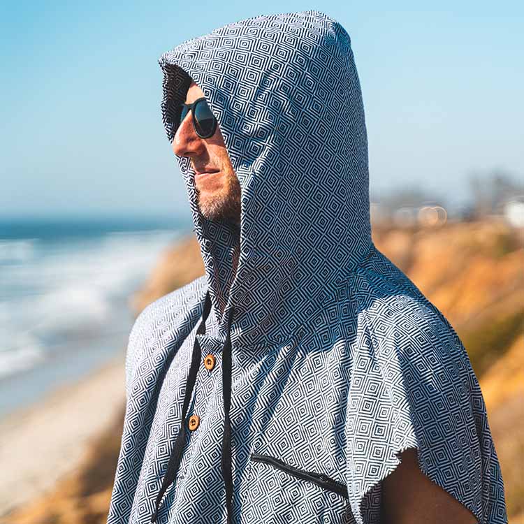 Surf Poncho Changing Robe (Lightweight)