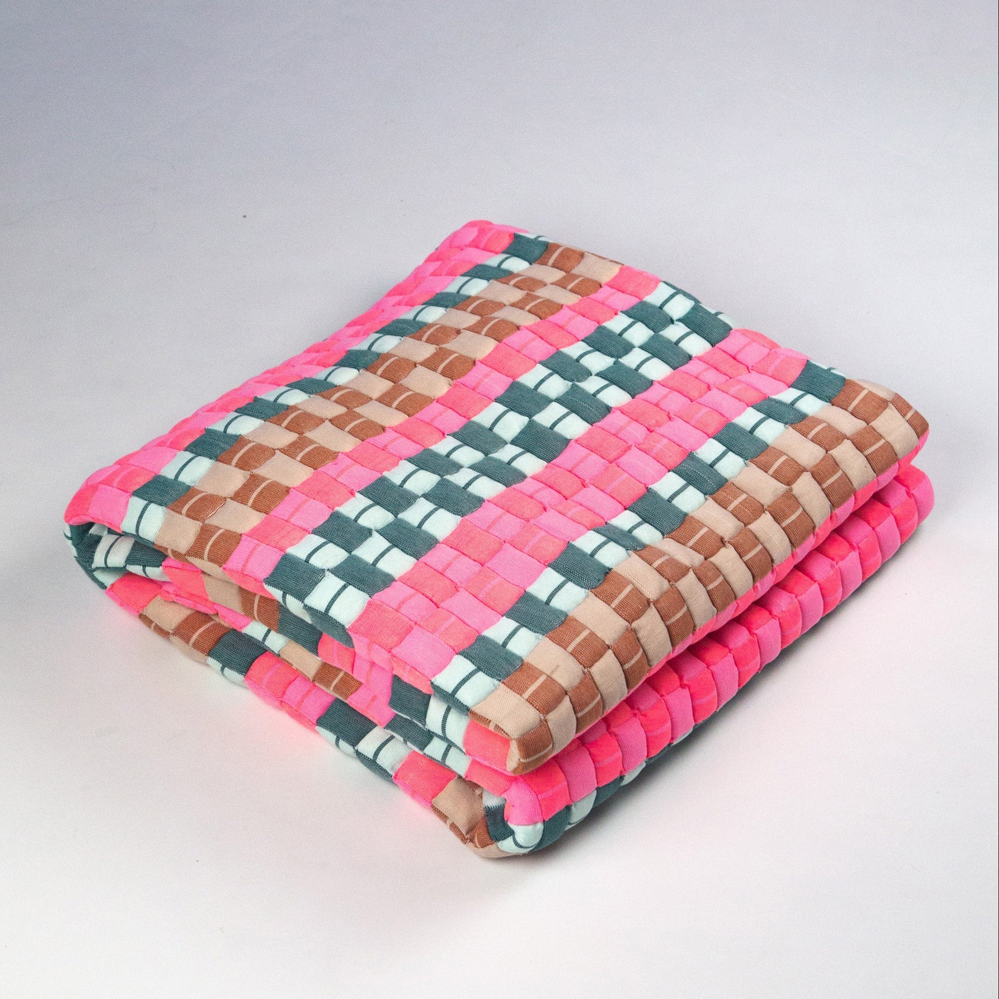 Quilted Sujani Throw Blanket (Multicolored)