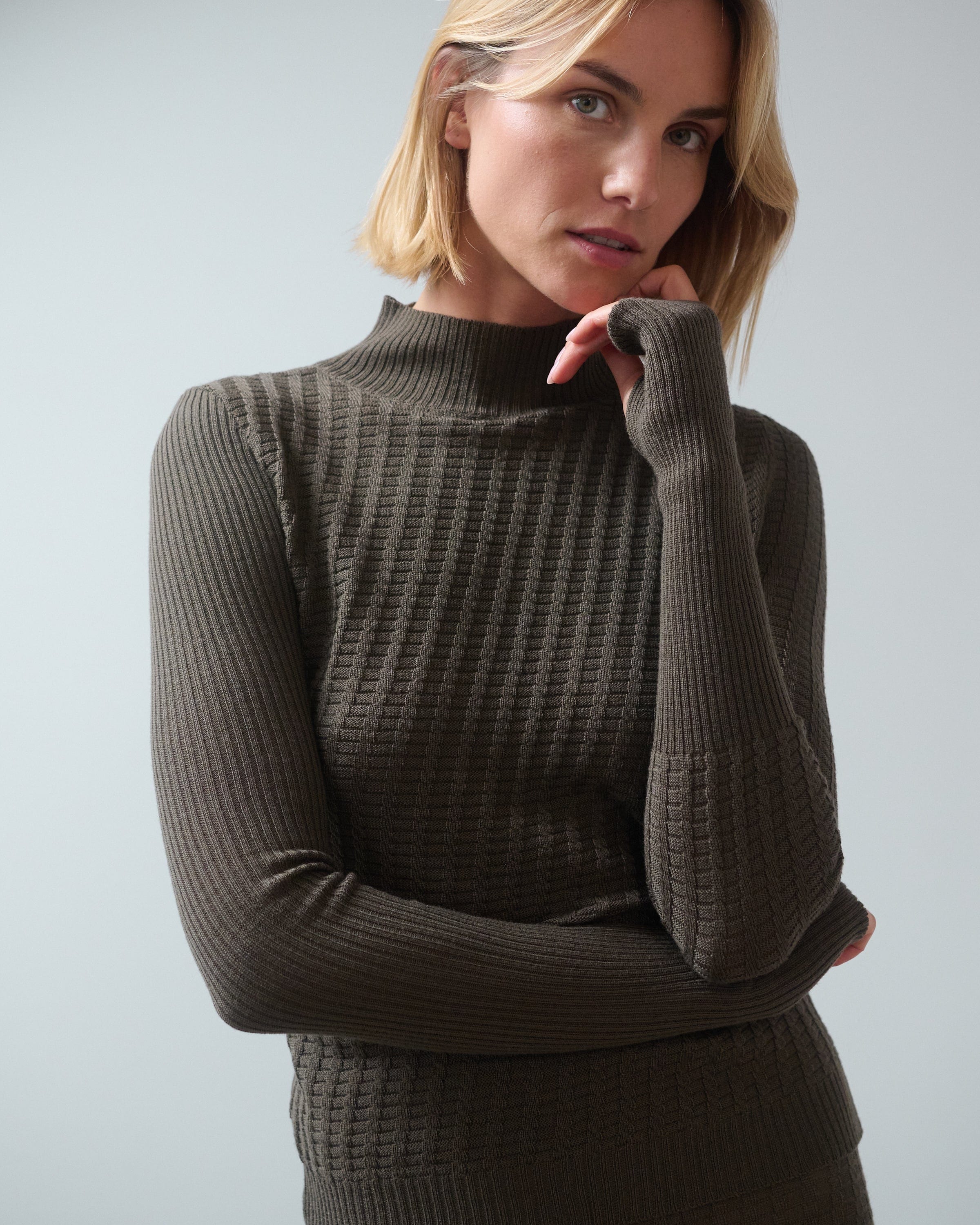 Žaltys Merino Wool Turtleneck & Leggings (Nettle)