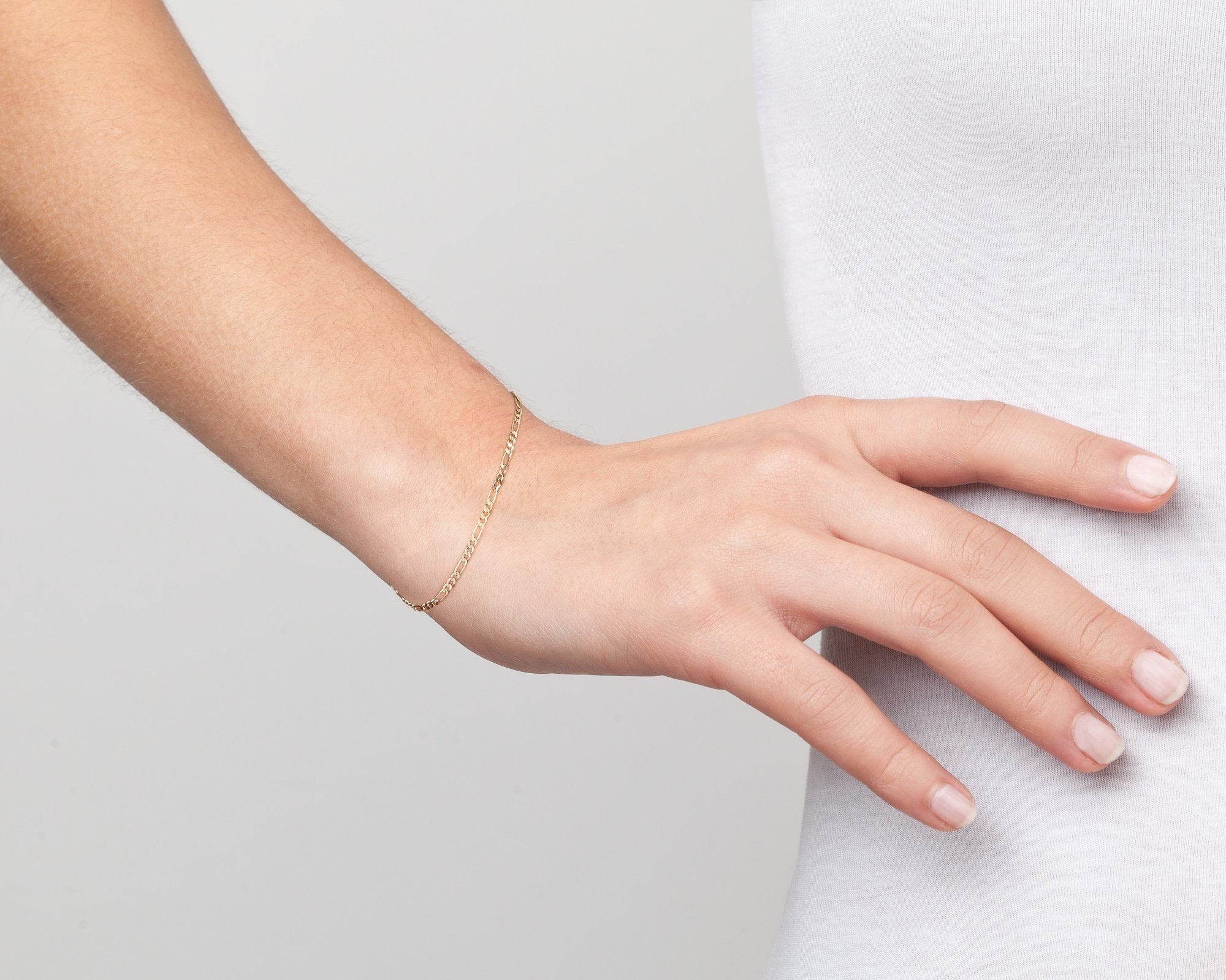 Medium Gold Figaro Chain Bracelet