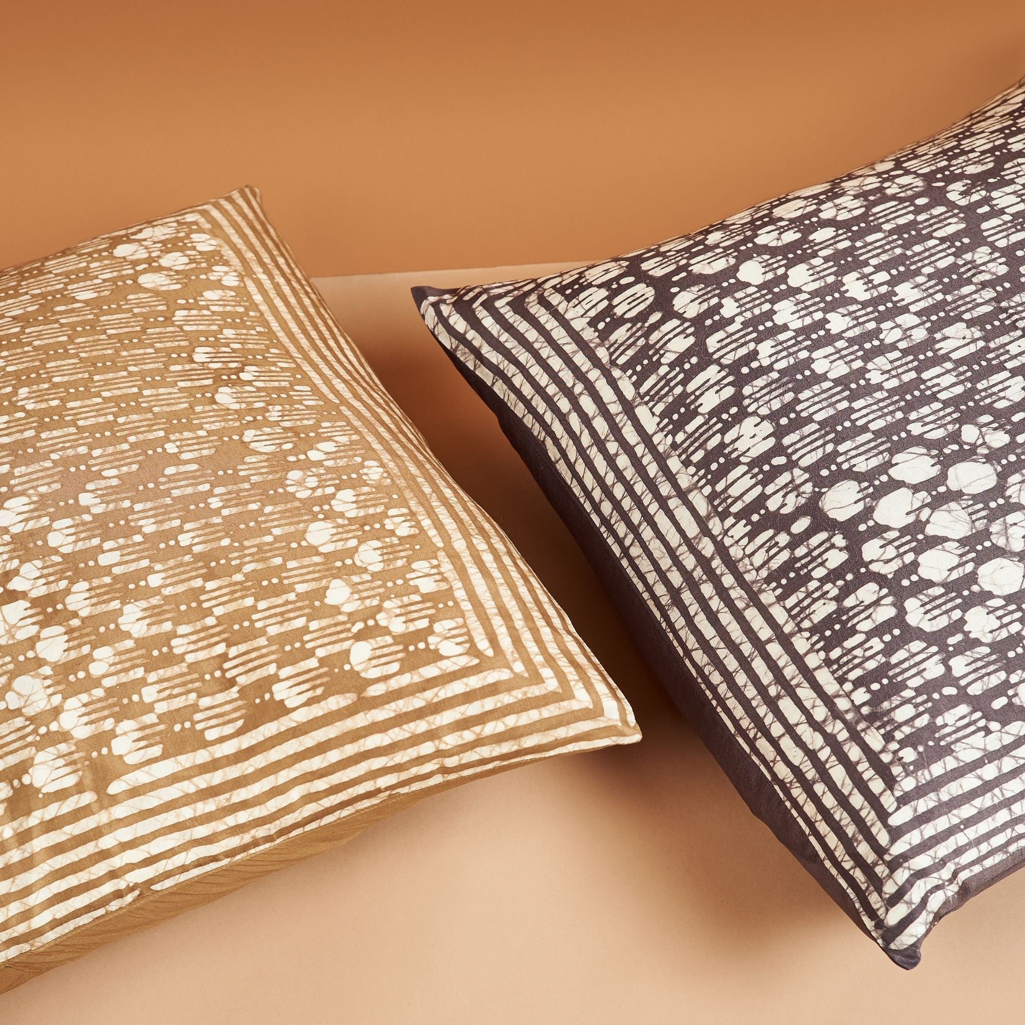 Oasis Wax Block Print Mulberry Silk Pillow (Charcoal)