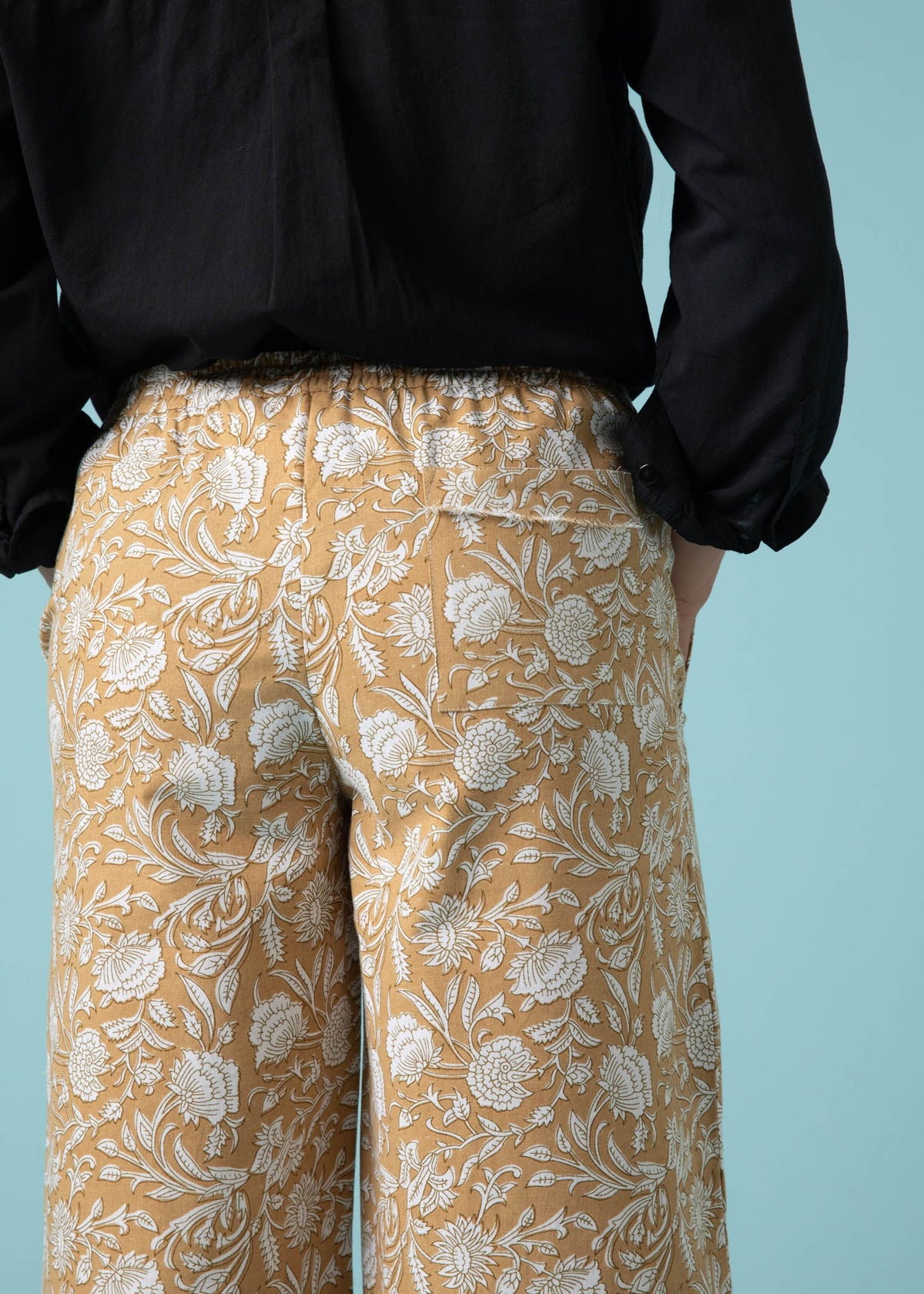 Shore Pant (Floral Escape in Baked Clay & Olive Oil)