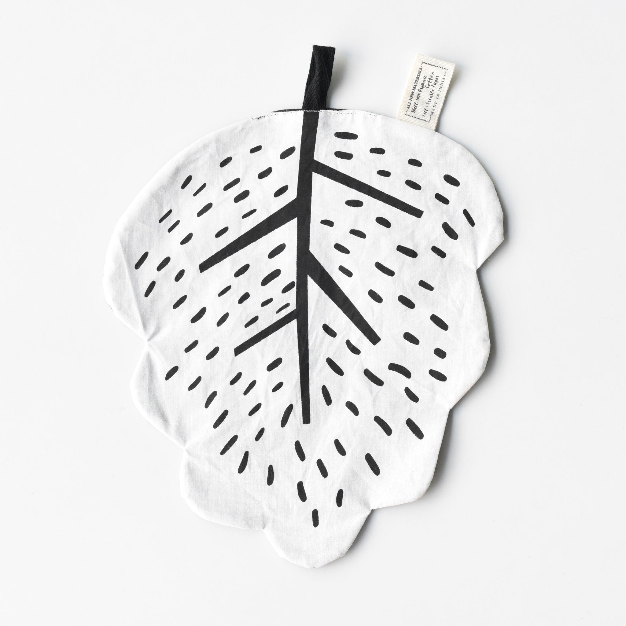 Organic Crinkle Toy (Leaf)