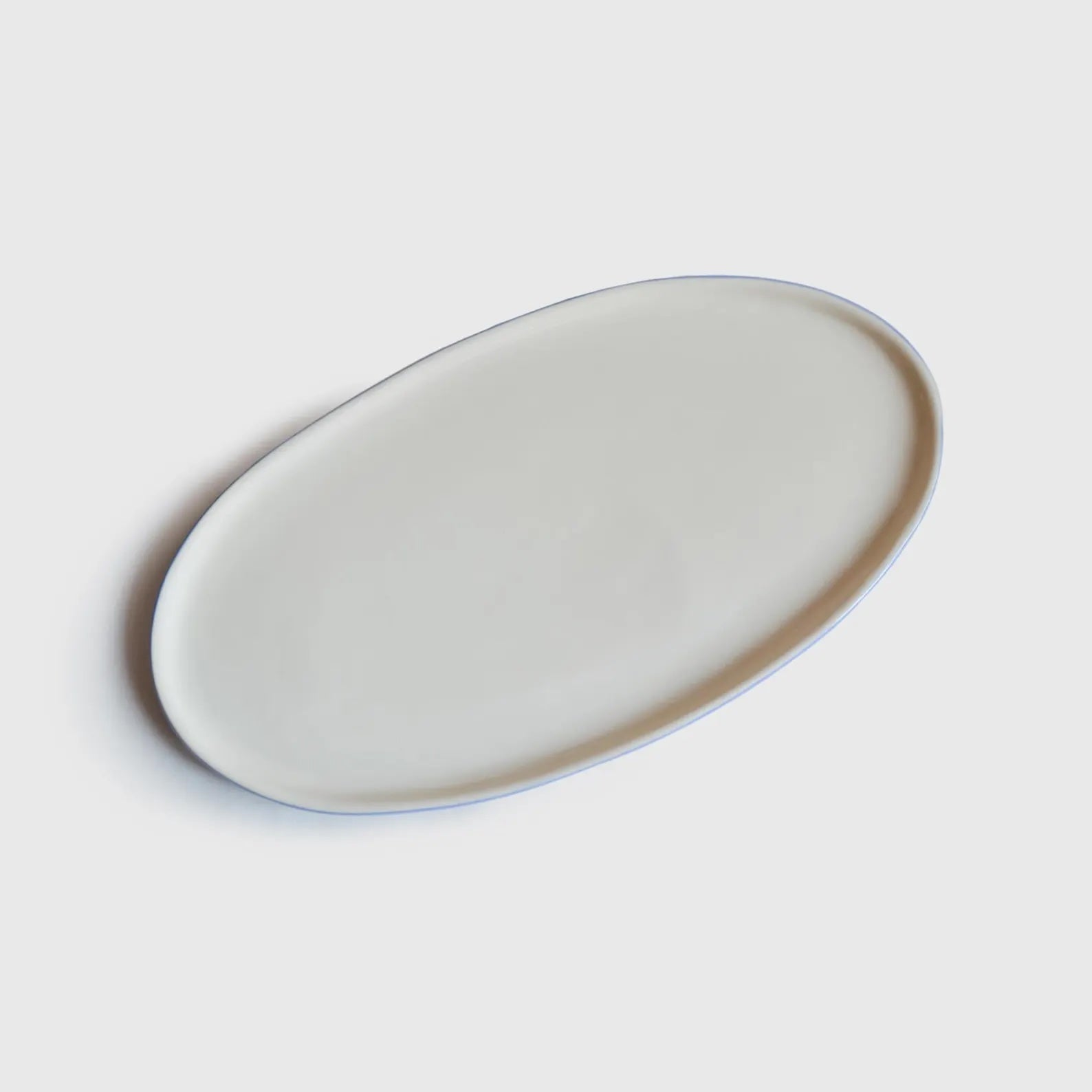Porcelain Oval Serving Platter (Forget-me-not/Chocolate)