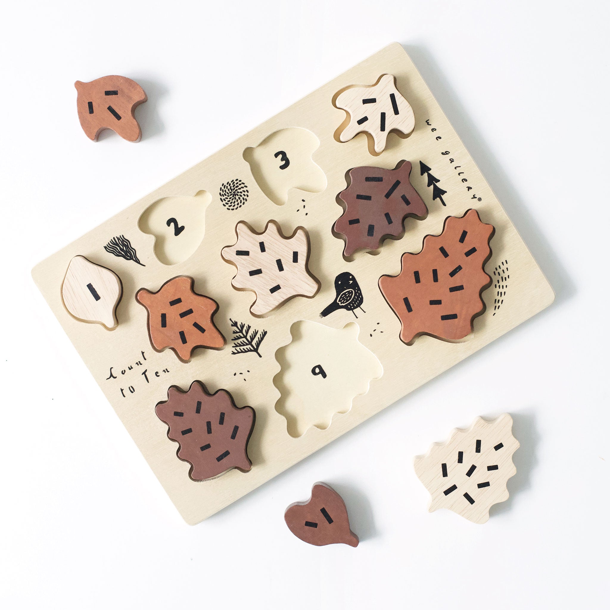 Wooden Tray Puzzle (Count to 10 Leaves)
