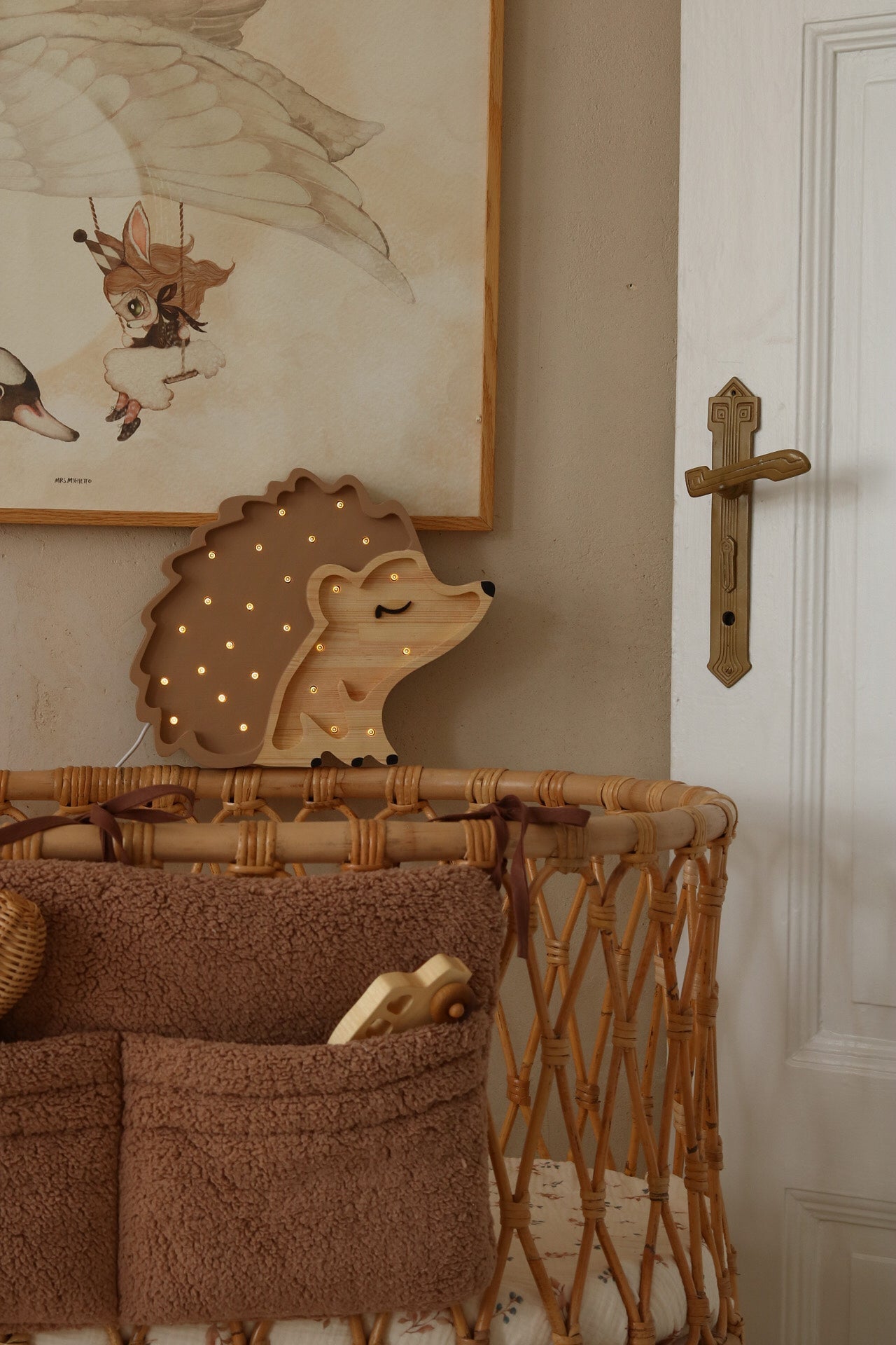 Hedgehog Lamp