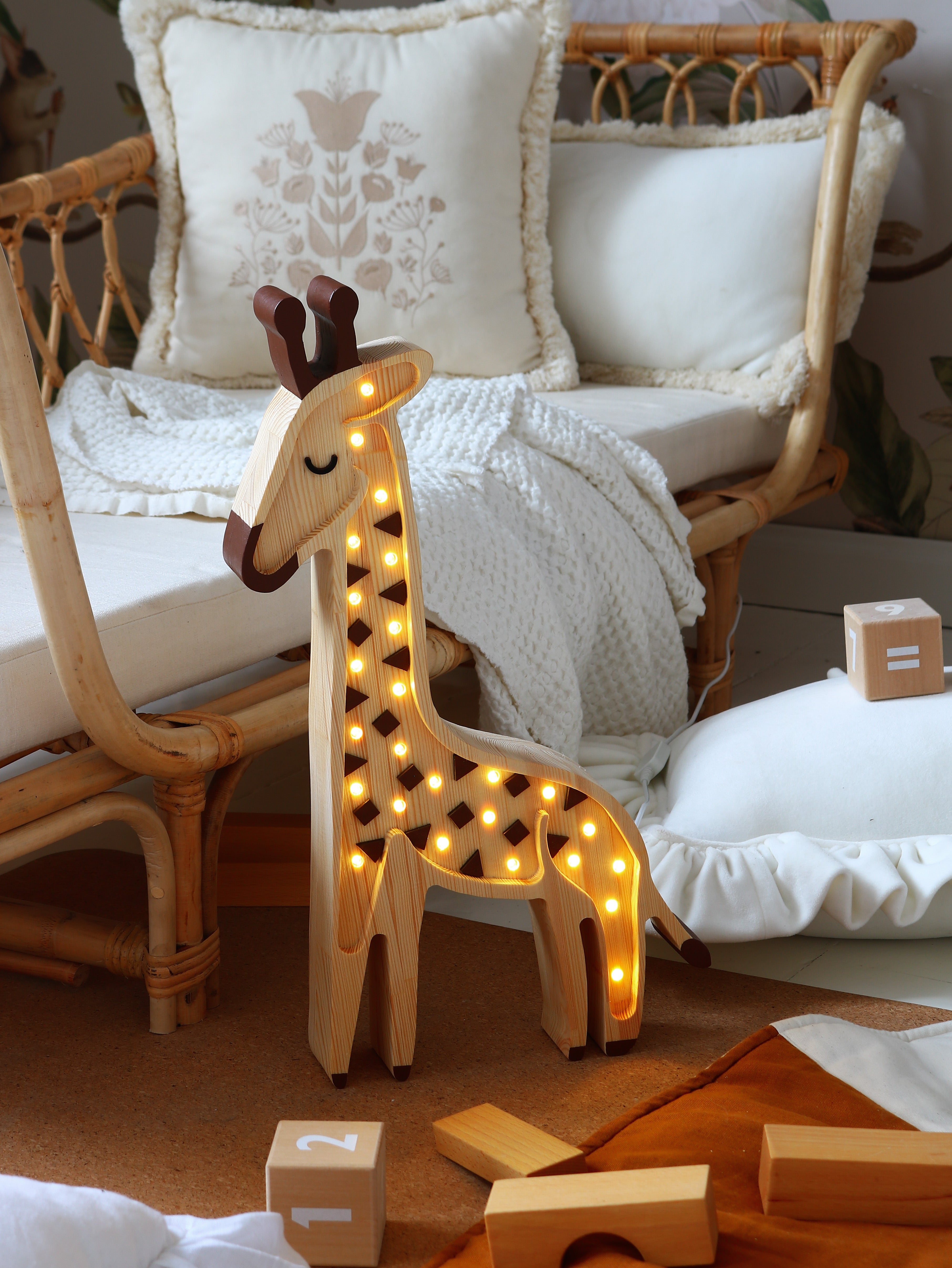 Little Lights Serengeti Wood Giraffe Lamp – dimmable wooden night light and unique baby gift