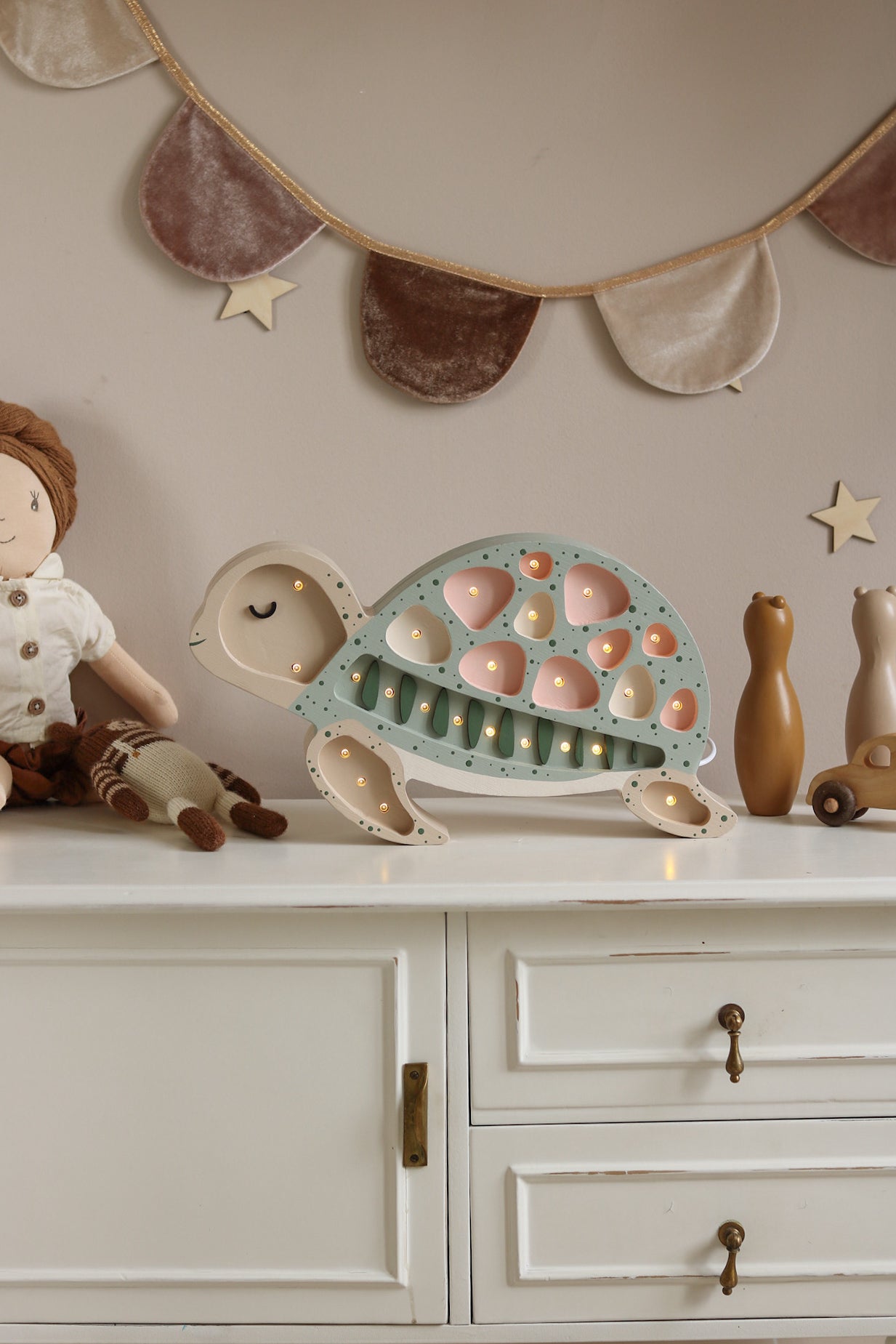 Little Lights Seafoam Pink turtle night light, remote-controlled dimmable LED lamp