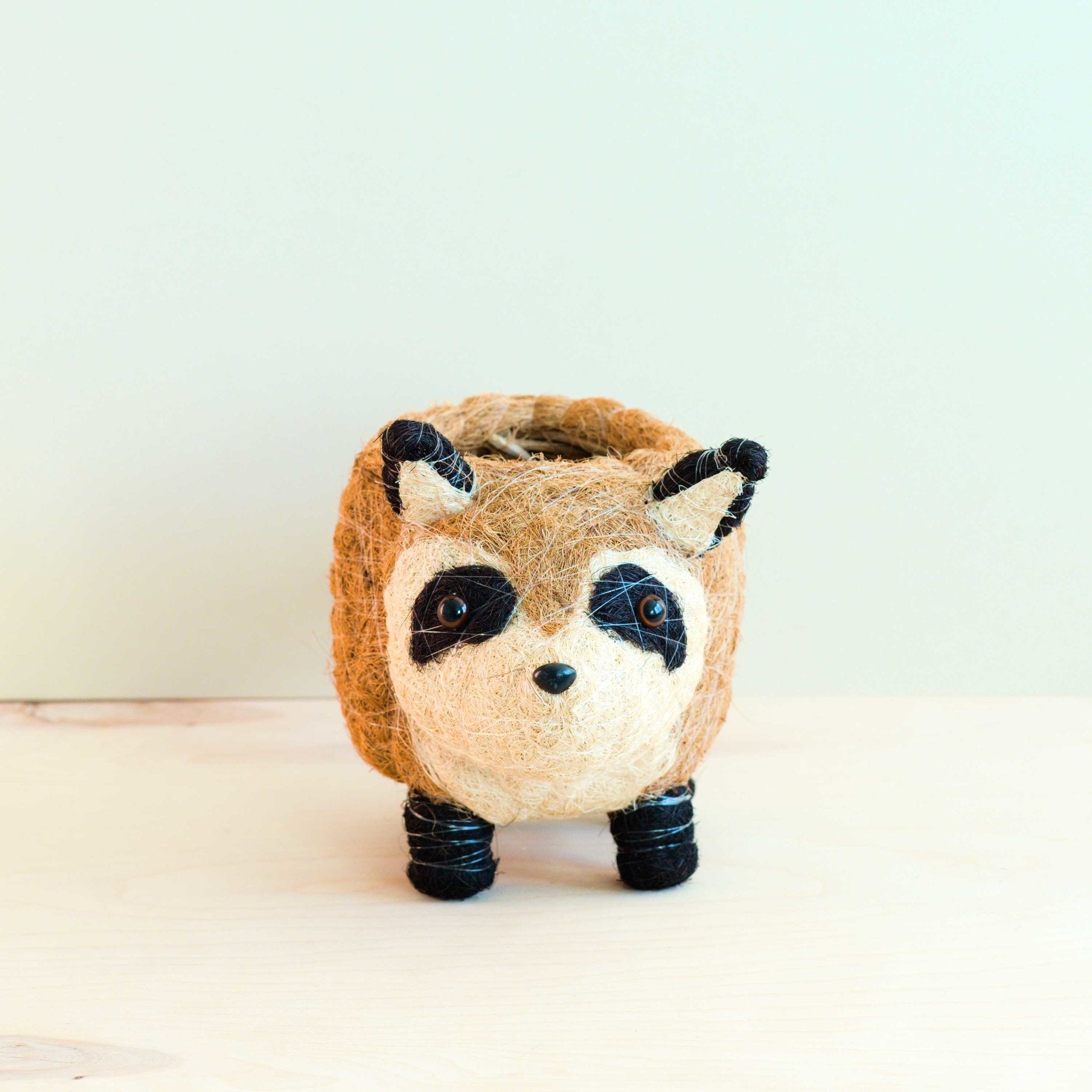 - Raccoon Planter - Handmade Plant Pot | LIKHA - LIKHÂ