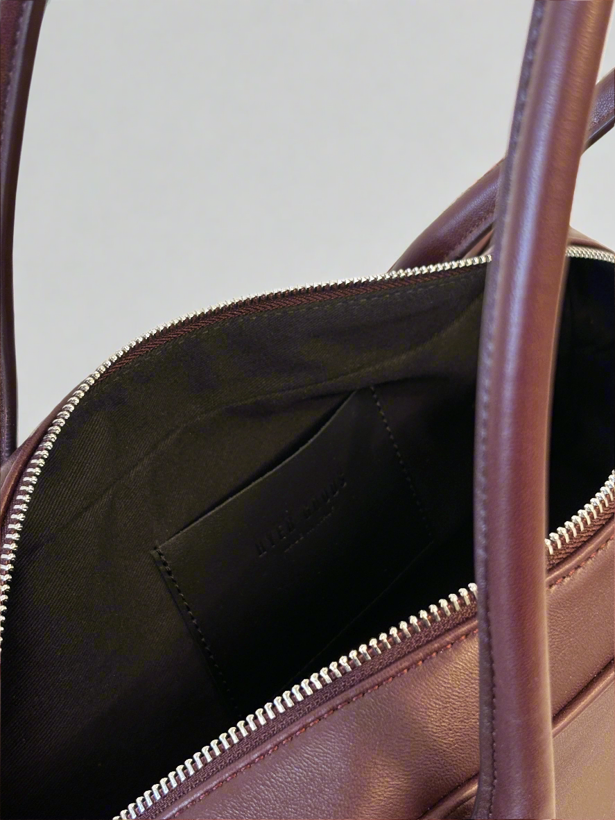 La Strada East West Bag (Burgundy)