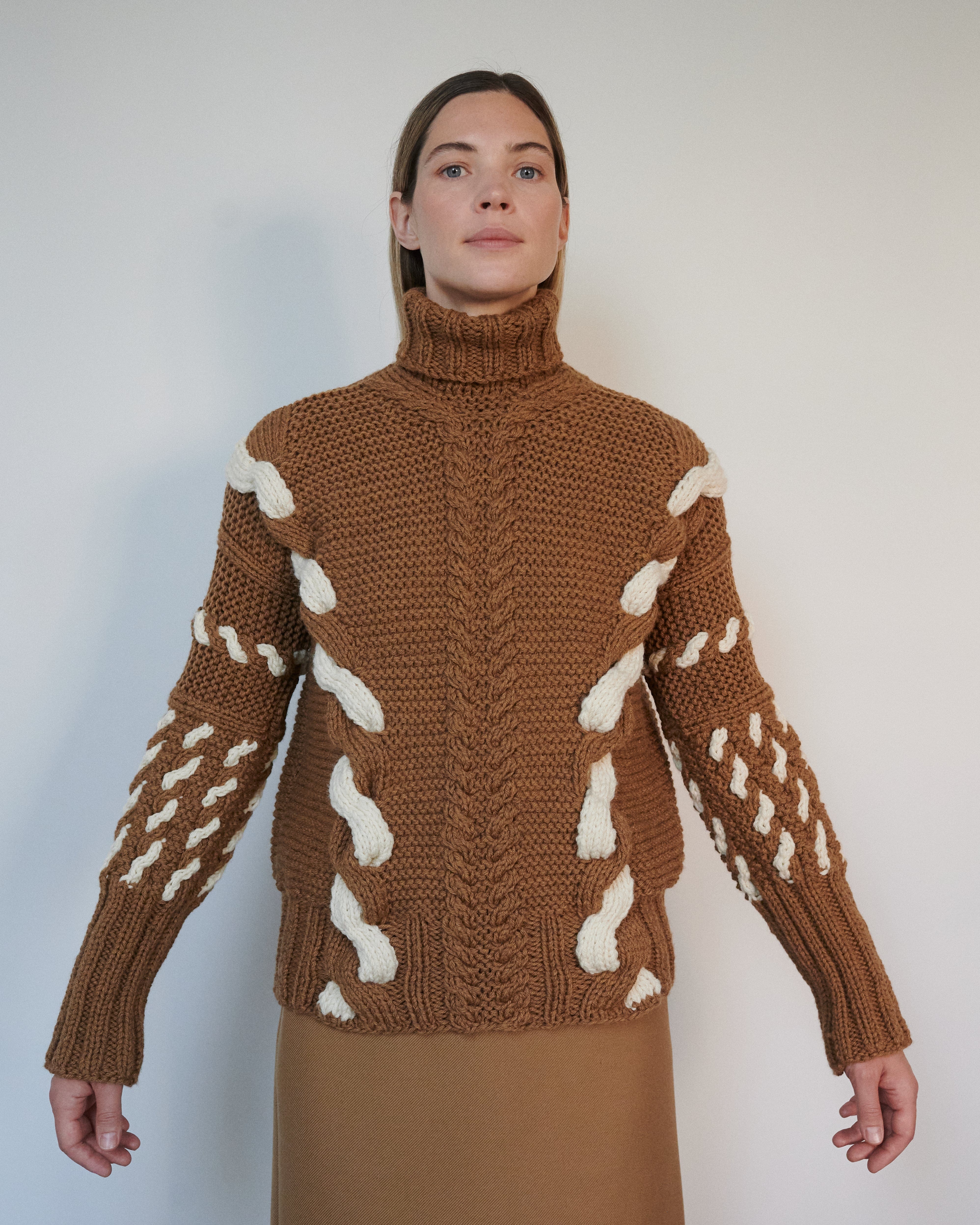 Barbora Wool Turtleneck (Brown)