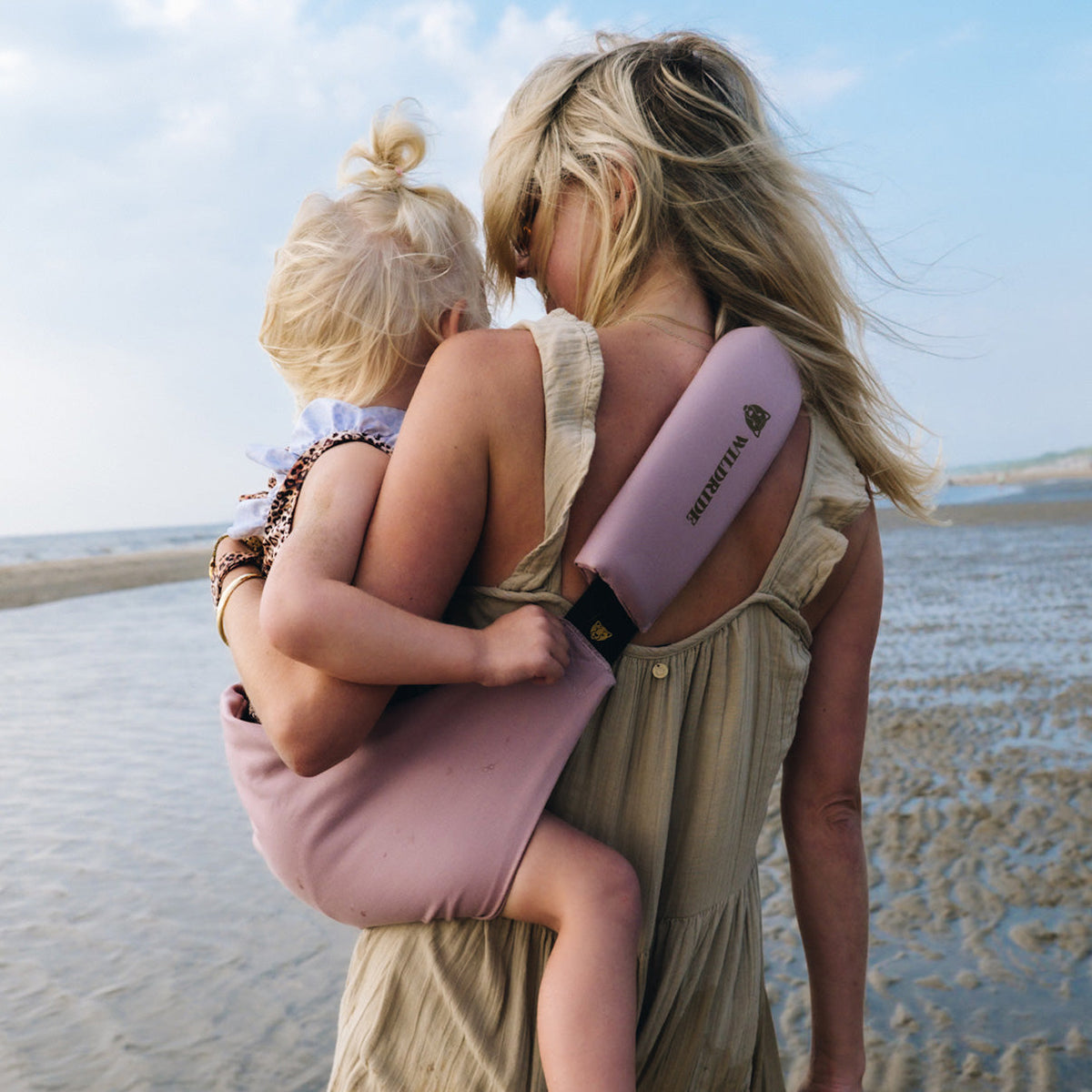 Toddler Carrier (Vintage Rose)