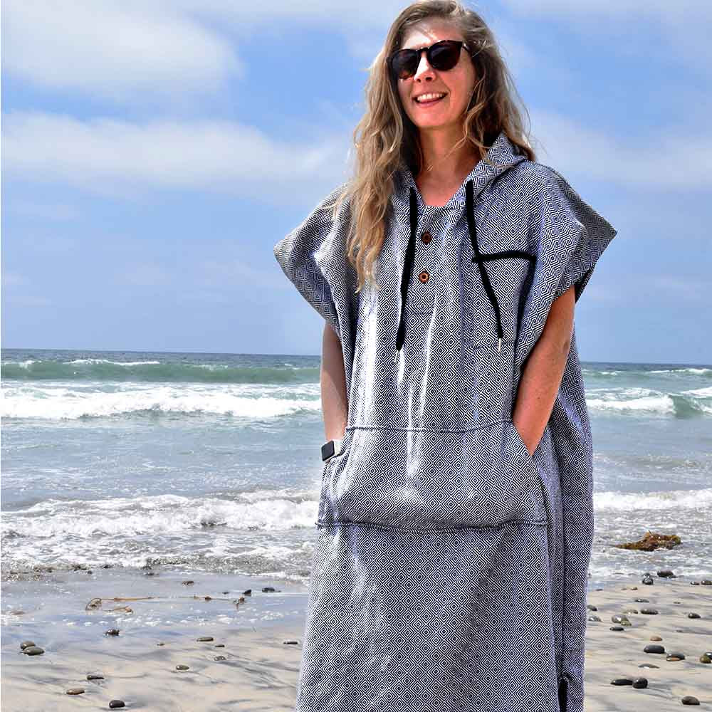 Surf Poncho Changing Robe (Lightweight)
