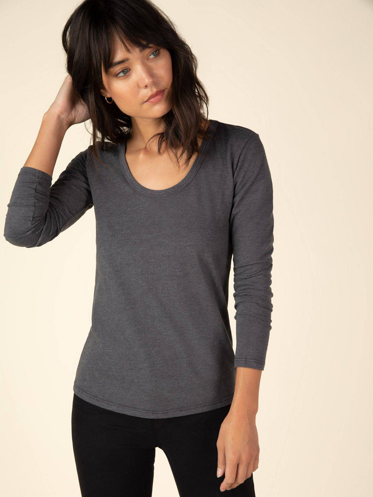 Long Sleeve Scoop Neck Curved Hem Tee (Charcoal) Top Graceful District 