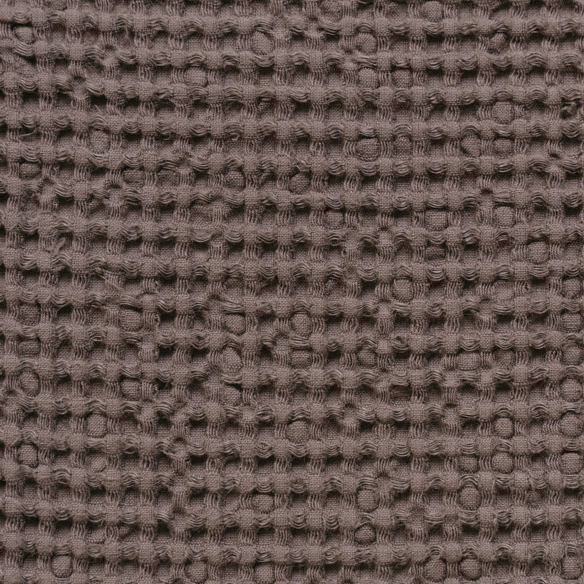 Linen Waffle Blanket (Taupe)