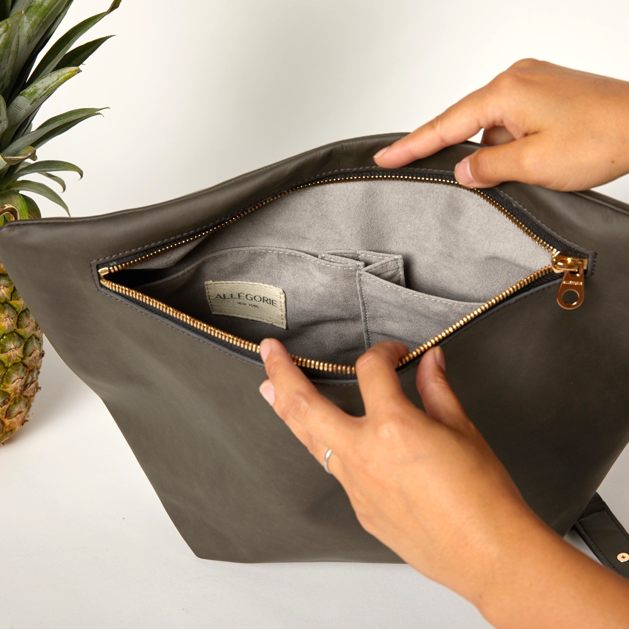 Pineapple Hobo Fanny Bag (Dark Grey)