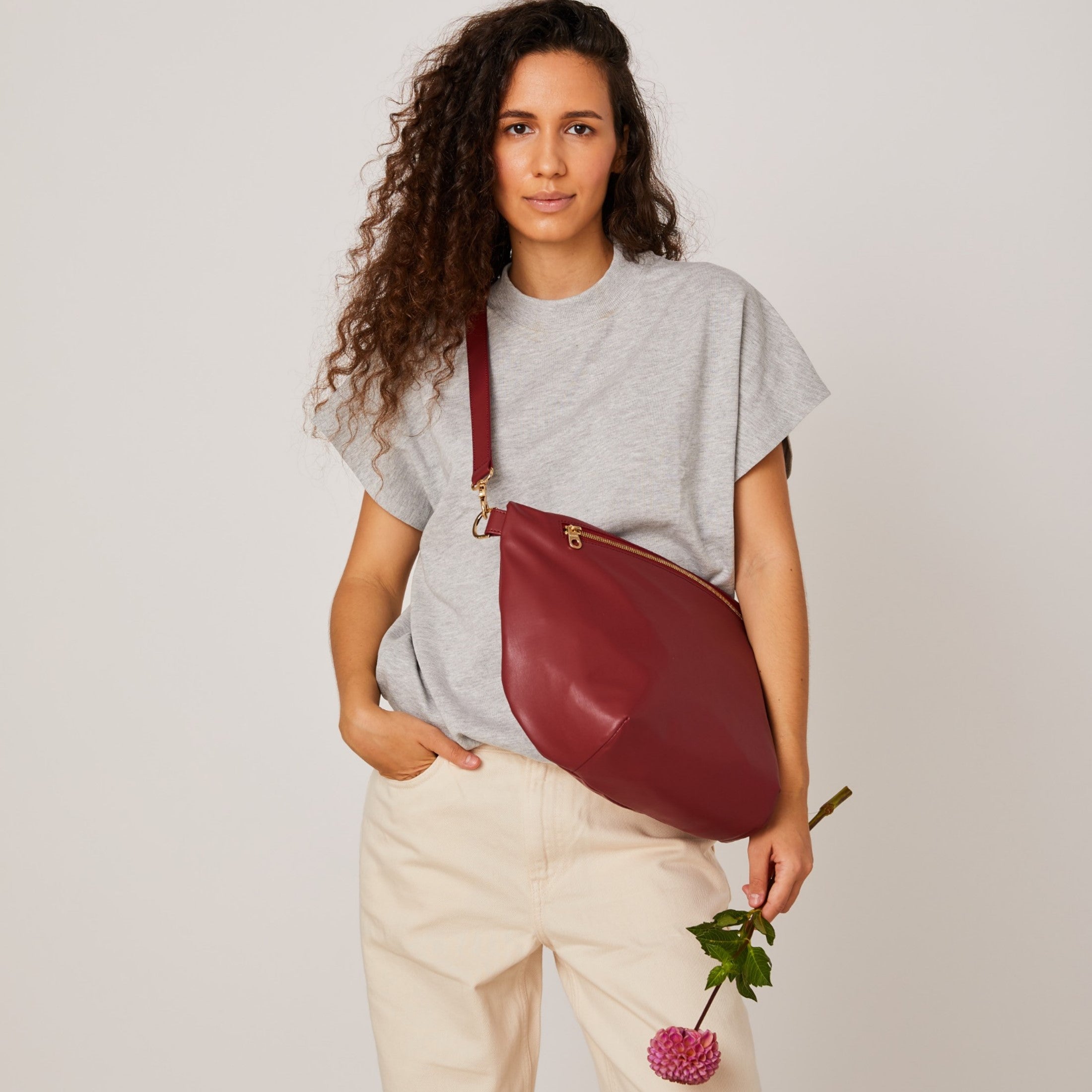 Gala Hobo Fanny Bag (Wine)