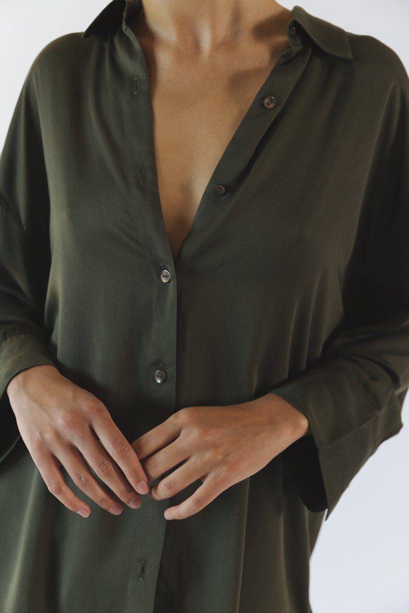 Boyfriend Shirt (Olive Green) Top Neu Nomads 