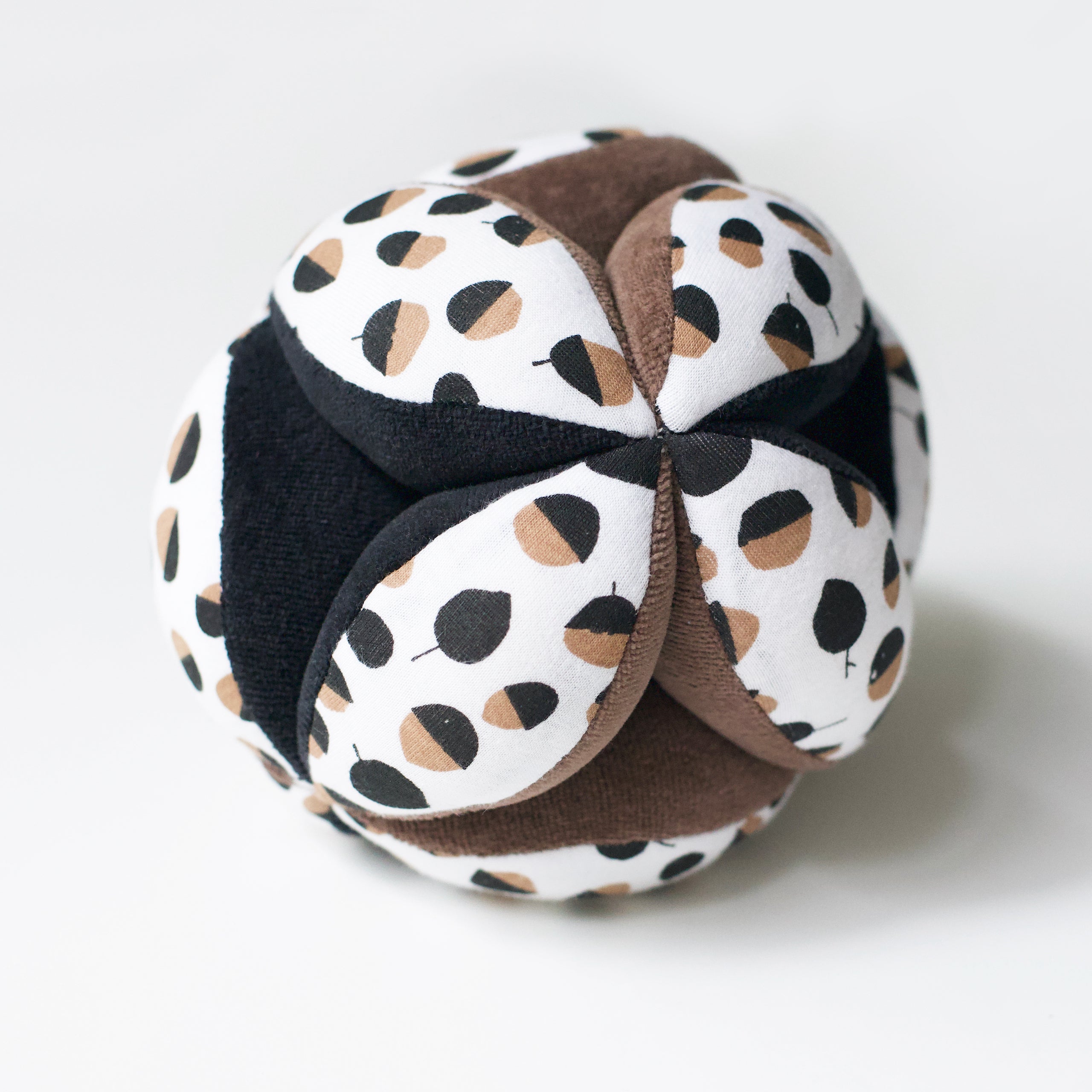 Clutch Ball (Acorn)